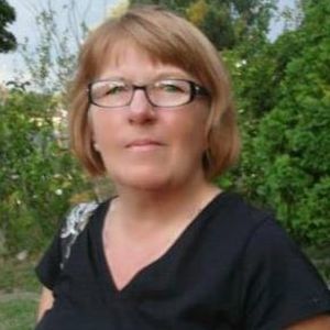 Meet your Posher, Pauline